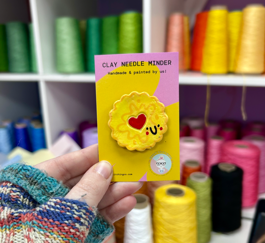 Jammie Dodger inspired needle Minder (Biscuit)