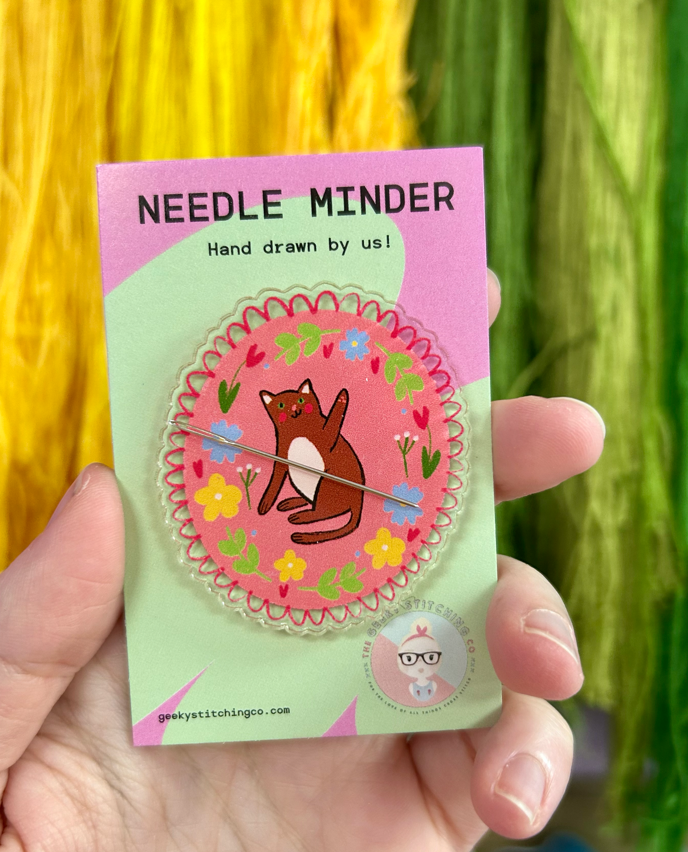 Acrylic Needle minder (Kitty)