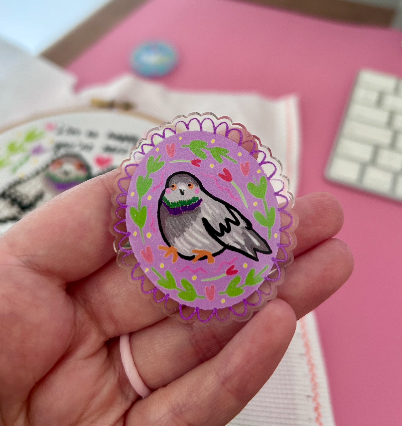 Acrylic Needle minder (Happy Pigeon)